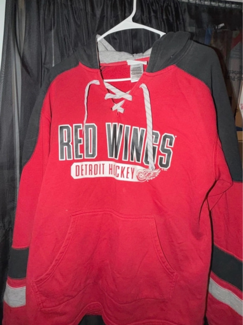 Red Wings hoodie